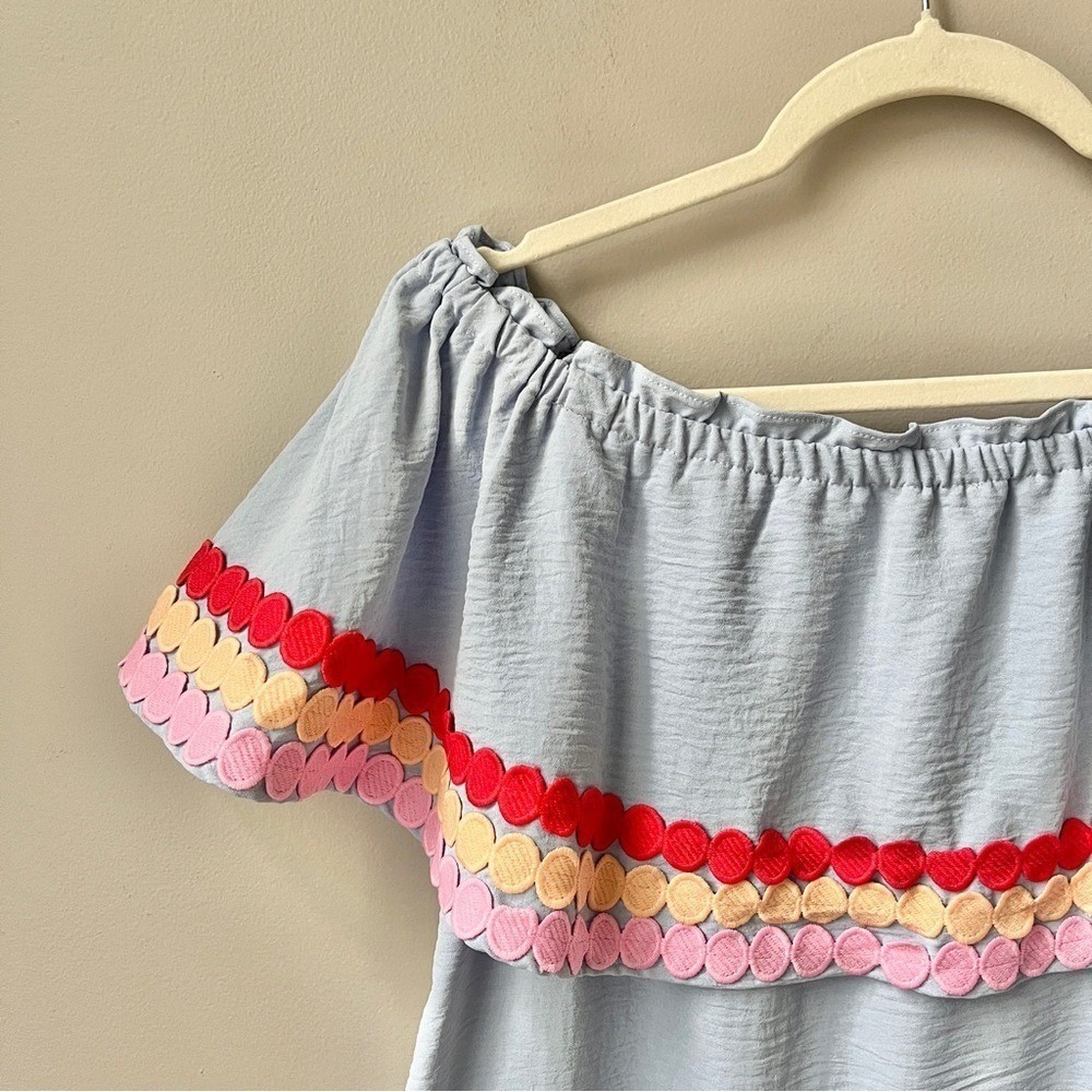 Entro Blouse Top Women's Small Ruffles Light Blue Feminine Coastal Beach Date - Picture 10 of 12